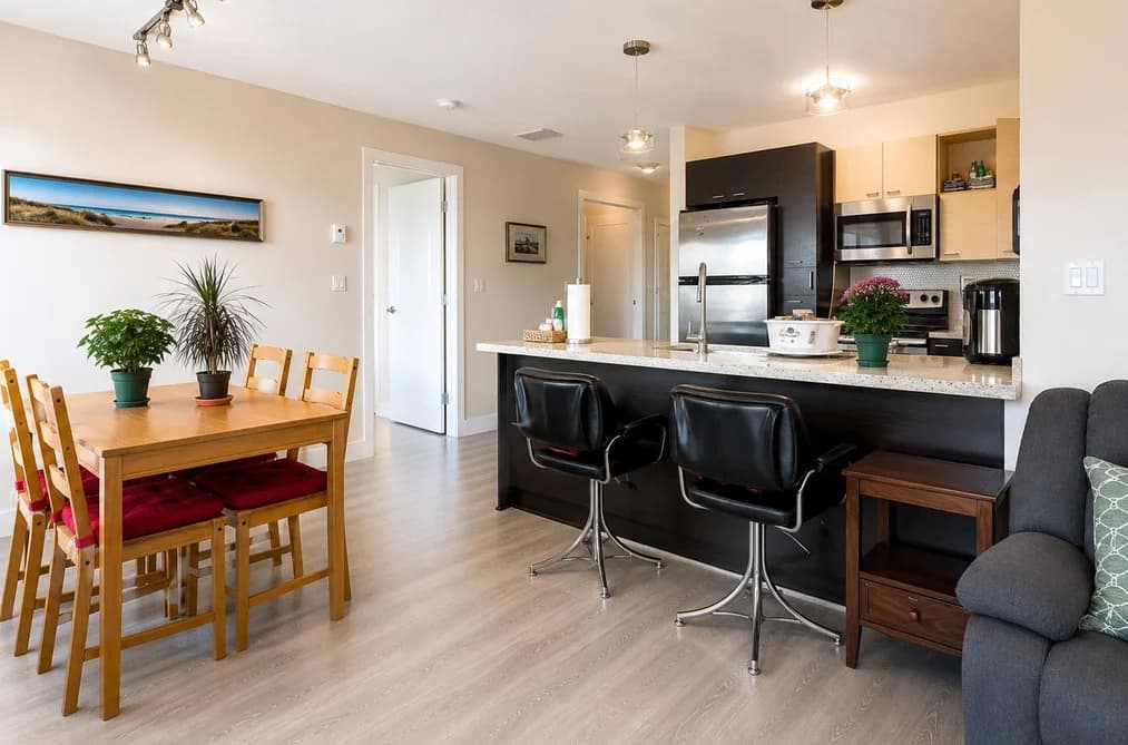 306 7445 120 STREET, Delta, BC — Residential for Sale - Photo 2
