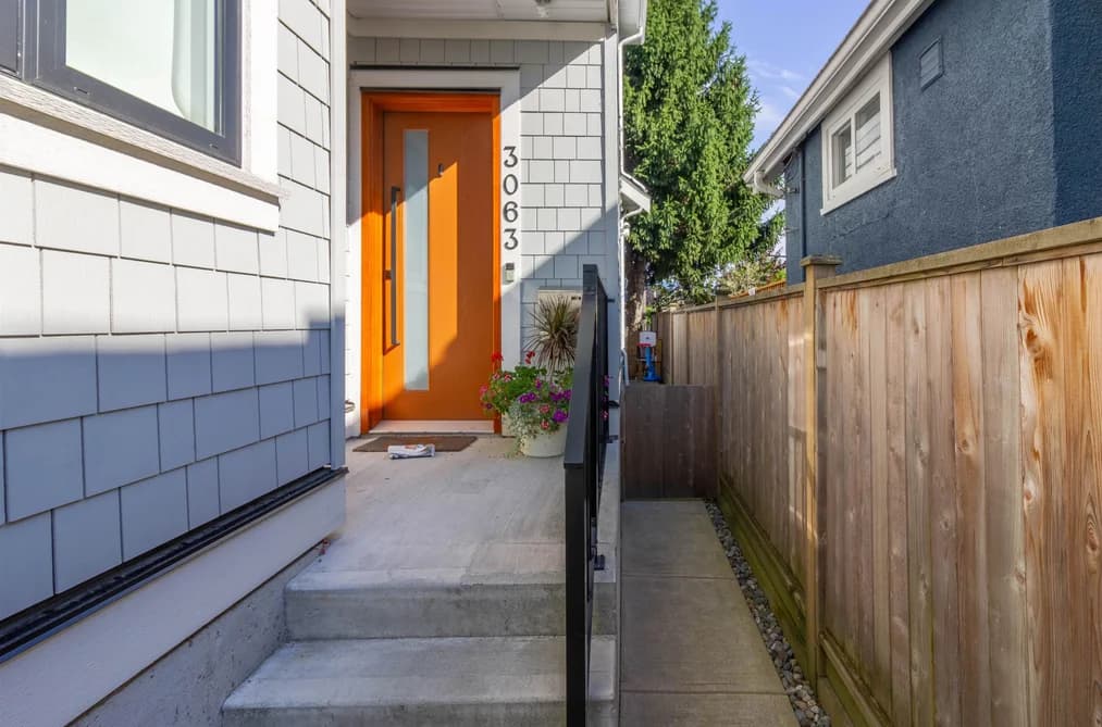 3063 GRAVELEY STREET, Vancouver, BC — Residential for Sale - Photo 2
