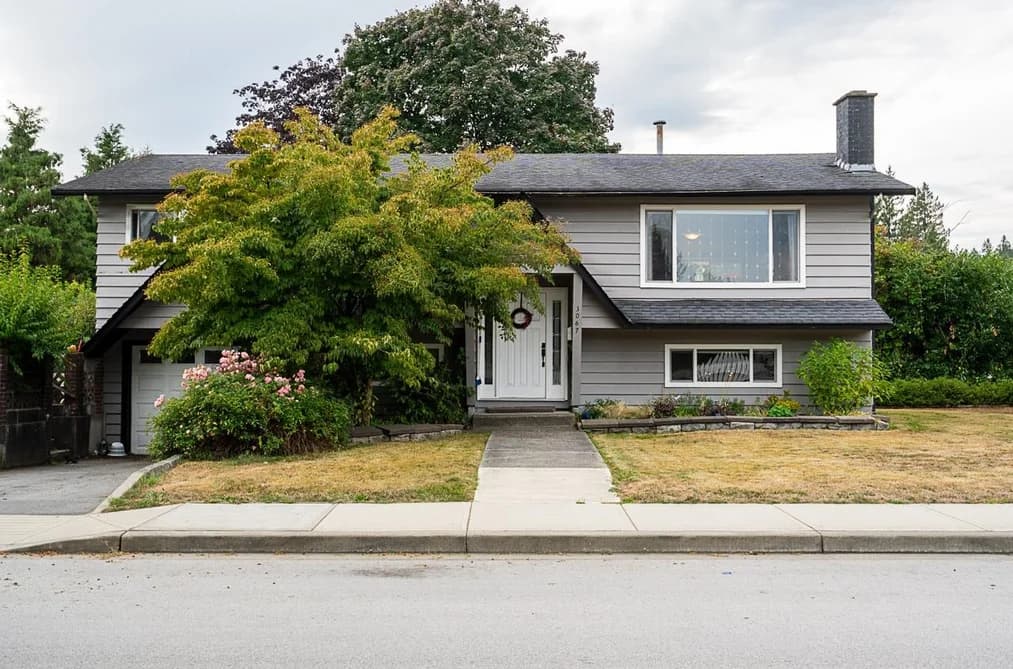 3067 NEWBERRY STREET, Port Coquitlam, BC — Residential for Sale - Main Photo