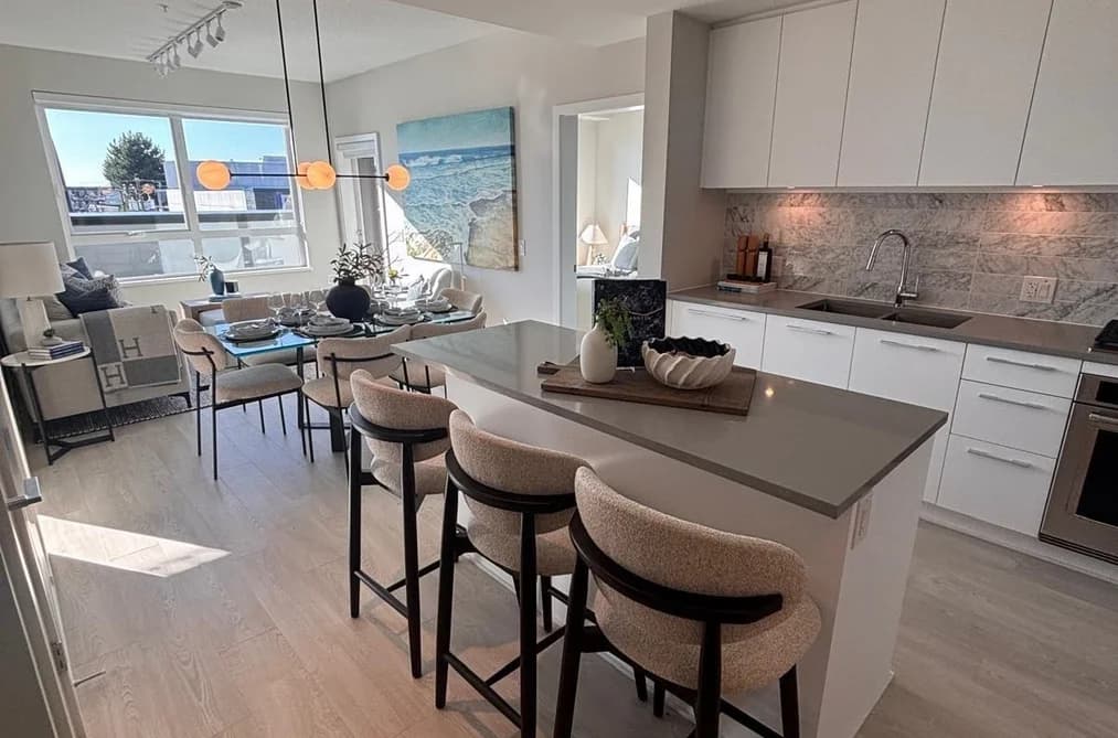307 110 E 17TH STREET, Vancouver, BC — Residential for Sale - Photo 2