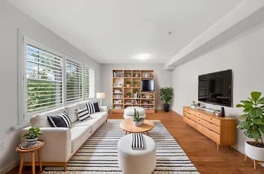 Condo for sale at 307 1969 Westminster Avenue Port Coquitlam British Columbia - MLS: R3076920