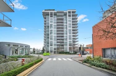 Condo for sale at 307 200 Nelson'S Crescent New Westminster British Columbia - MLS: R3143803