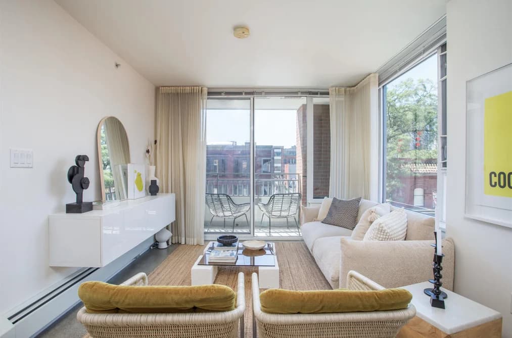 307 231 E PENDER STREET, Vancouver, BC — Residential for Sale - Photo 2