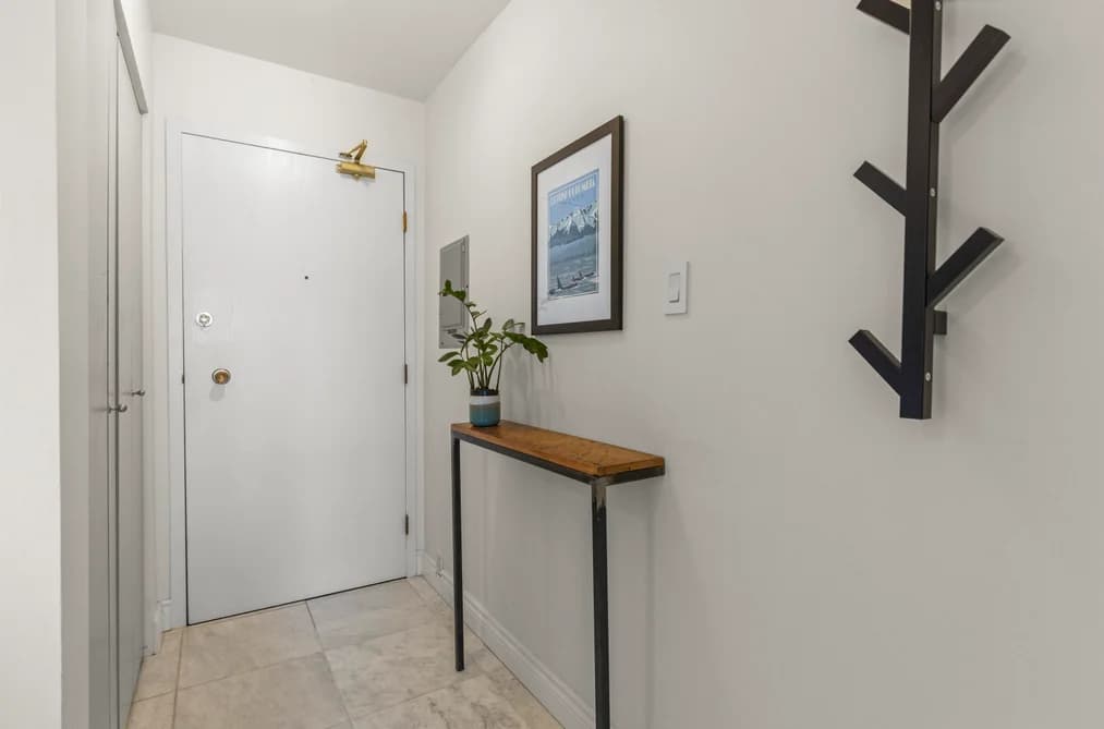 307 2335 YORK AVENUE, Vancouver, BC — Residential for Sale - Photo 2