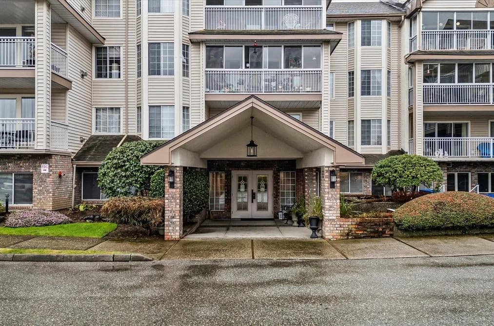 307 2491 GLADWIN ROAD, Abbotsford, BC — Residential for Sale - Photo 2