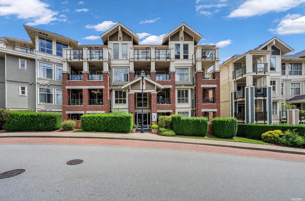 307 285 ROSS DRIVE, New Westminster, BC — Residential for Sale - Photo 2