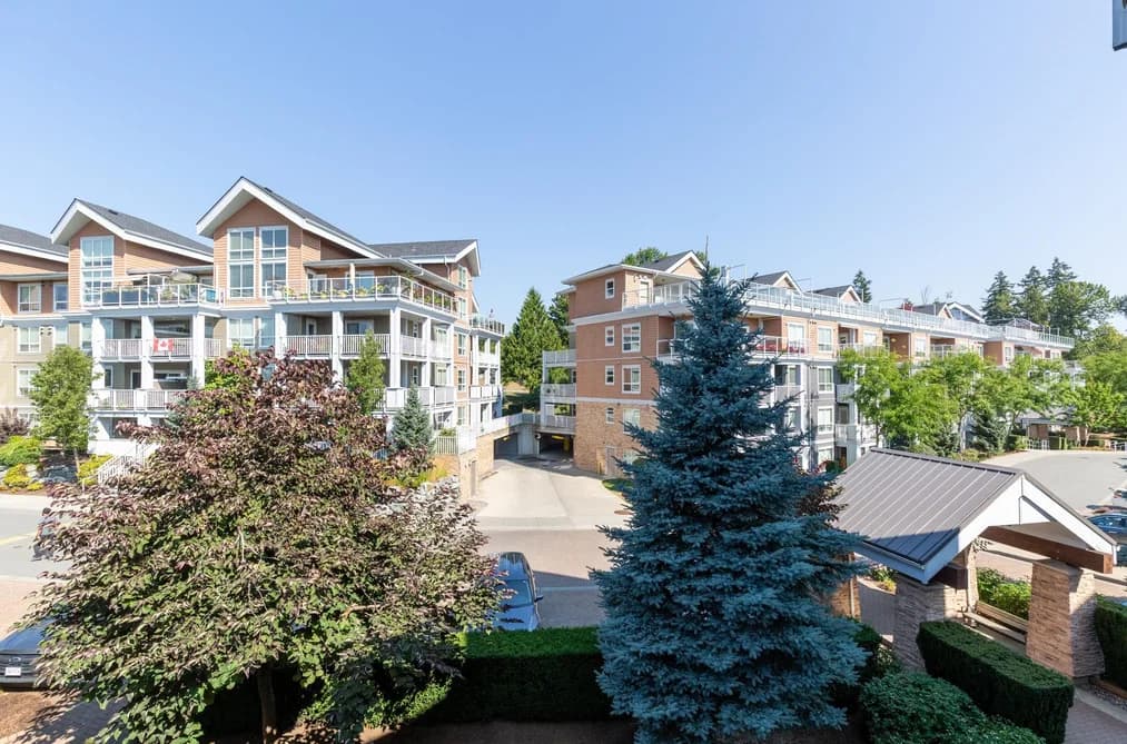 307 6480 194 STREET, Surrey, BC — Residential for Sale - Photo 2