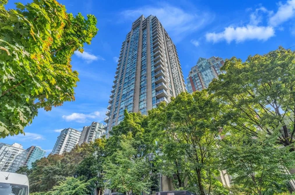 307 928 W RICHARDS STREET STREET, Vancouver, BC — Residential for Sale - Main Photo