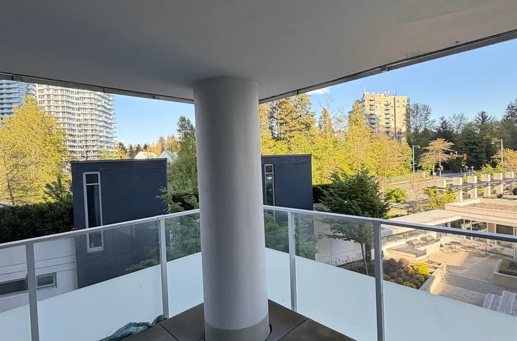 307 9887 WHALLEY BOULEVARD, Surrey, BC — Residential for Sale - Photo 2