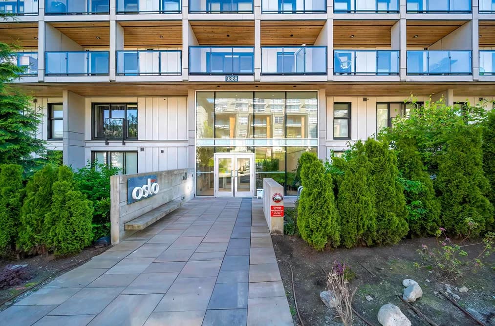 307 9888 UNIVERSITY CRESCENT, Burnaby, BC — Residential for Sale - Photo 2