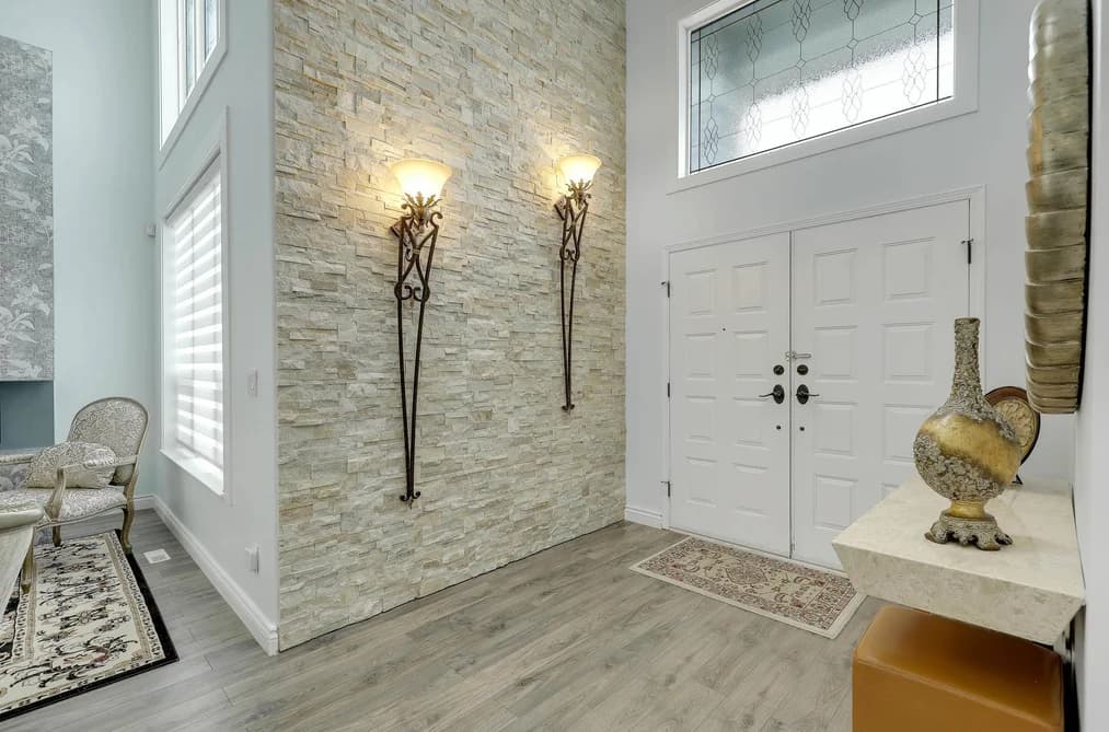 3070 WADDINGTON PLACE, Coquitlam, BC — Residential for Sale - Photo 2