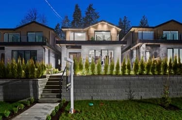 House for sale at 3073 Fromme Road North Vancouver British Columbia - MLS: R3120986