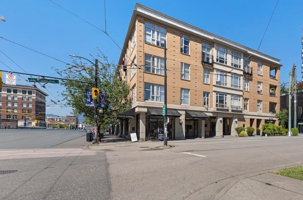 308 205 E 10TH AVENUE, Vancouver, BC — Residential for Sale - Photo 2