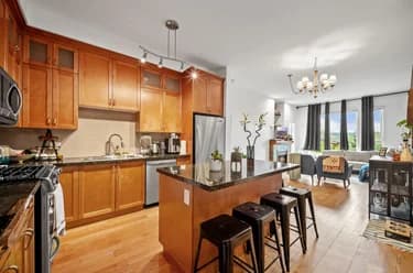 Condo for sale at 308 250 Salter Street New Westminster British Columbia - MLS: R3150764