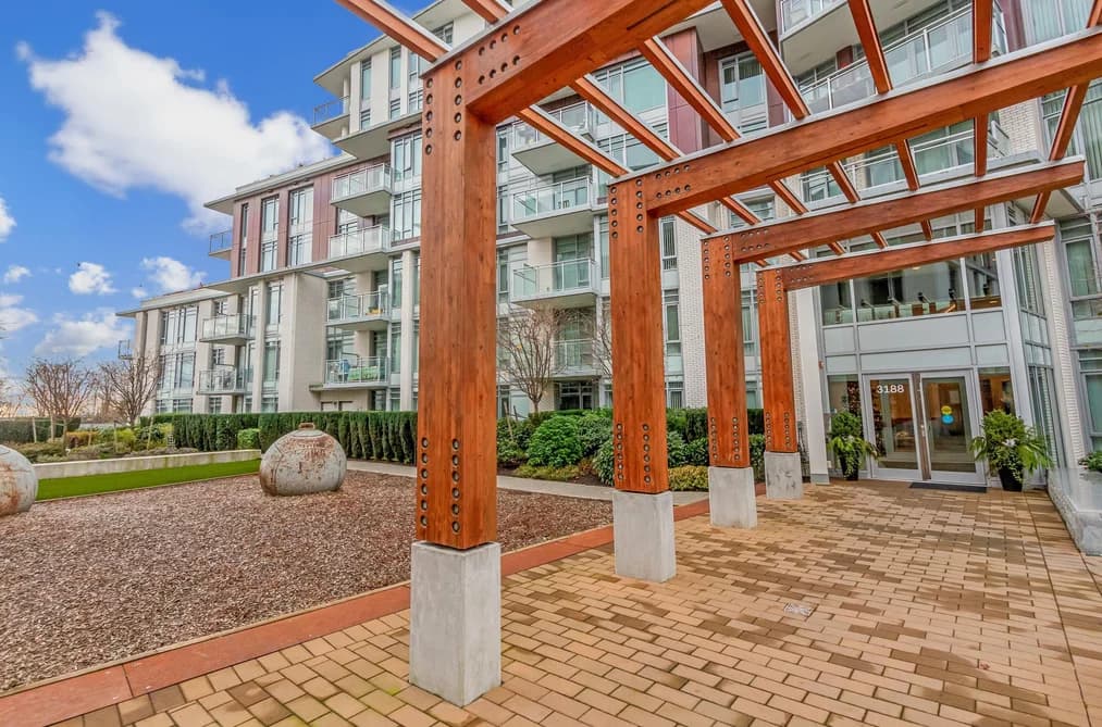 308 3188 RIVERWALK AVENUE, Vancouver, BC — Residential for Sale - Photo 2