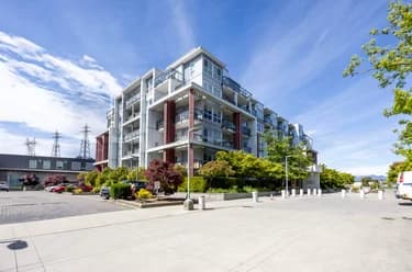 Condo for sale at 309 10033 River Drive Richmond British Columbia - MLS: R3092760