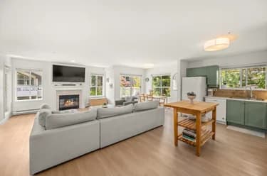 Condo for sale at 309 15272 20 Avenue Surrey British Columbia - MLS: R3146116