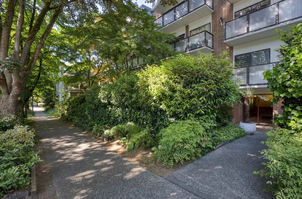 309 - 1535 Nelson Street, Vancouver, BC - MLS: R3163445 - Photo 1 309 - 1535 Nelson Street, Vancouver, BC - MLS: R3163445 - Photo 1