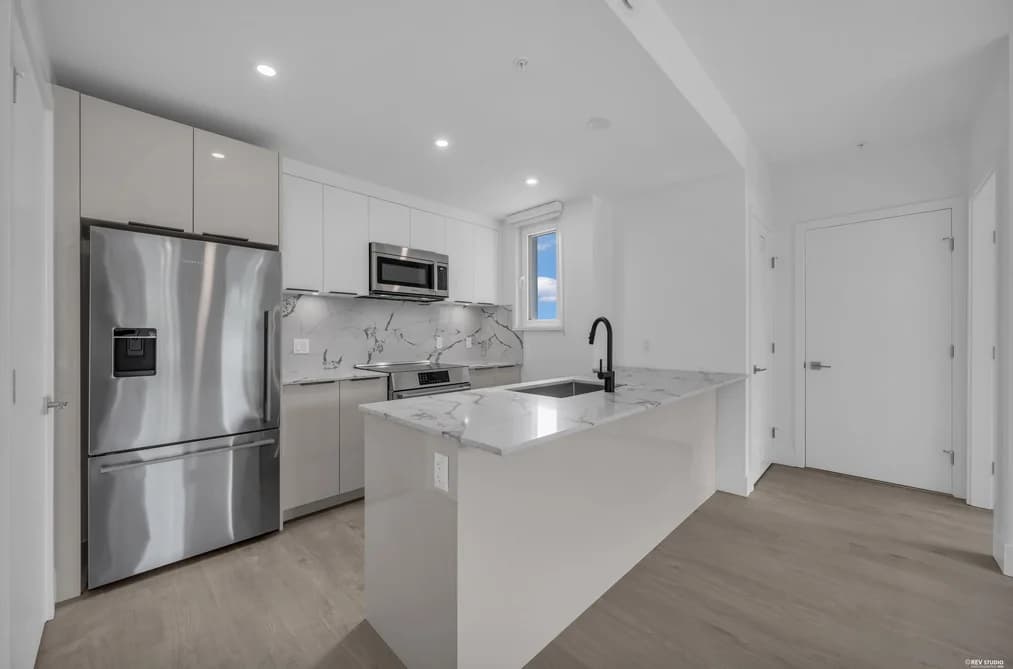 309 2250 E 1ST AVENUE, Vancouver, BC — Residential for Sale - Main Photo
