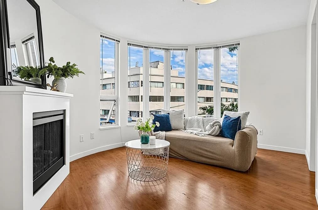 309 3089 OAK STREET, Vancouver, BC — Residential for Sale - Photo 2