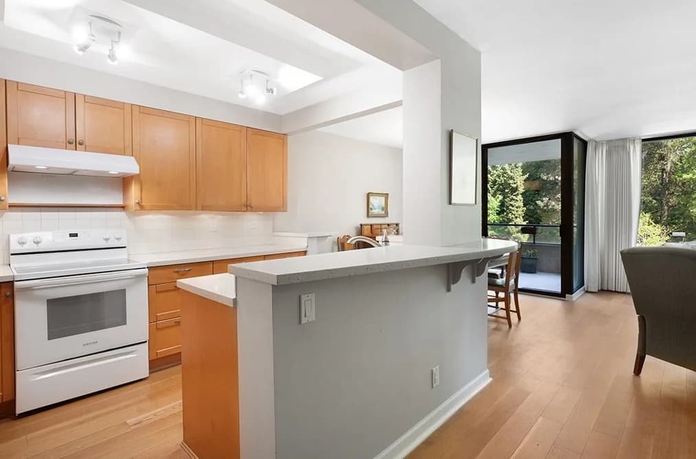 309 4101 YEW STREET, Vancouver, BC — Residential for Sale - Photo 2