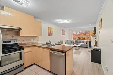 Condo for sale at 309 8115 121a Street Surrey British Columbia - MLS: R3135330