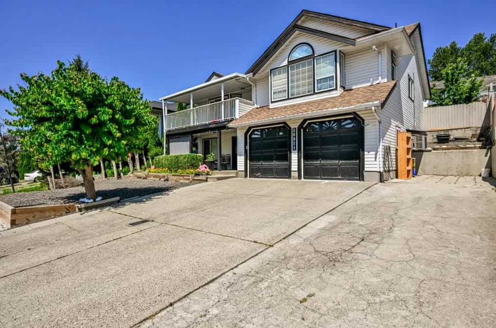 30921 SANDPIPER DRIVE, Abbotsford, BC — Residential for Sale - Main Photo