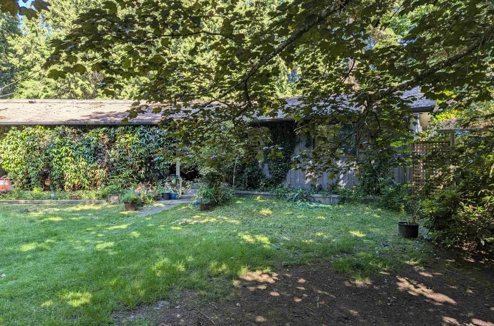 3094 LOWER ROAD, Roberts Creek, BC — Residential for Sale - Main Photo