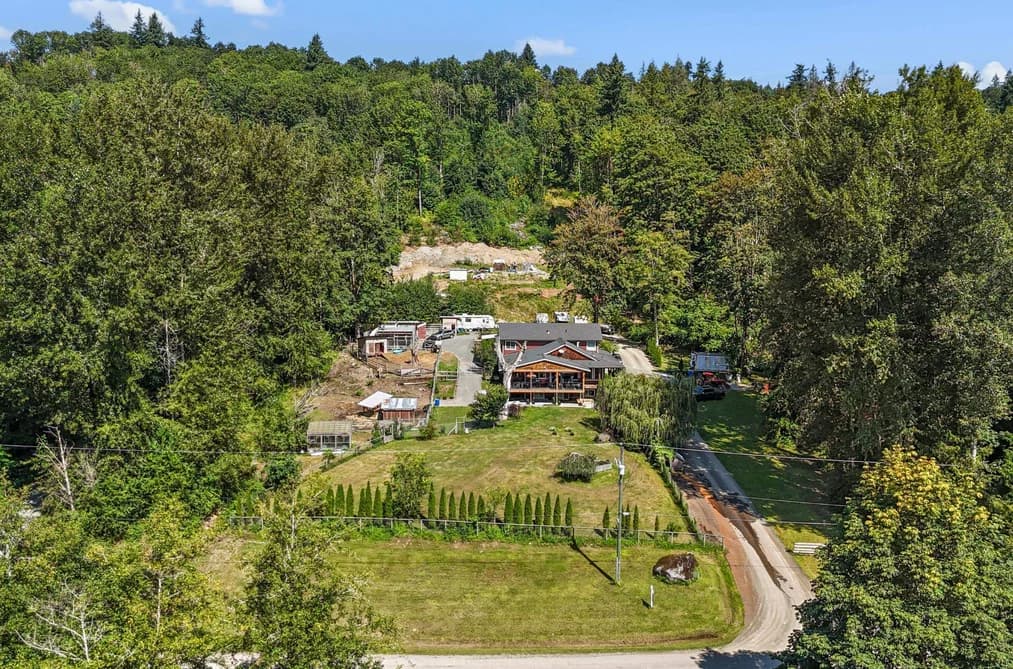 30957 GUNN AVENUE, Mission, BC — Residential for Sale - Main Photo