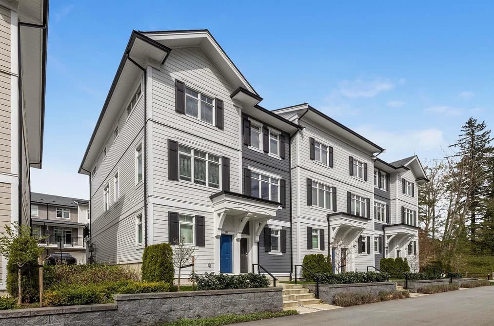 31 2070 OAK MEADOWS DRIVE, Surrey, BC — Residential for Sale - Main Photo