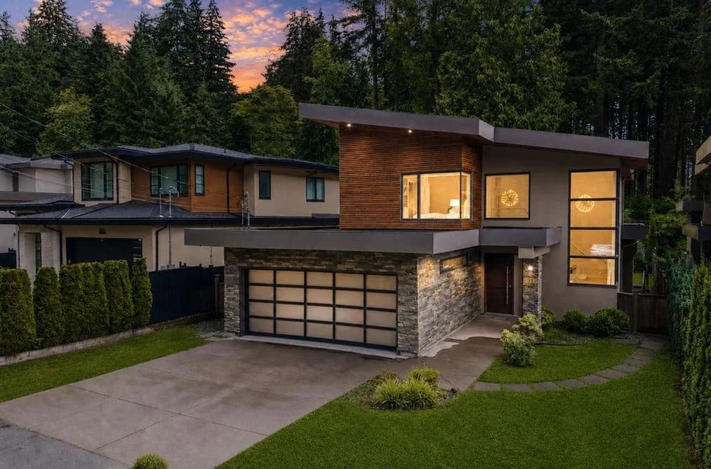 31 GLENMORE DRIVE, West Vancouver, BC — Residential for Sale - Main Photo