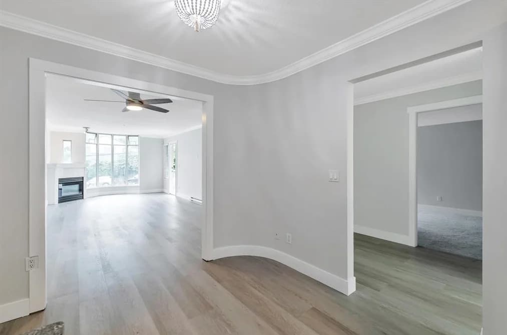310 14965 MARINE DRIVE, White Rock, BC — Residential for Sale - Main Photo