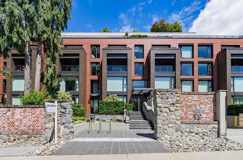 310 1571 W 57TH AVENUE, Vancouver, BC — Residential for Sale - Photo 2