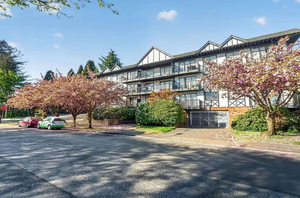 310 170 W 4TH STREET, North Vancouver BC V7M 1H5 - Photo 1