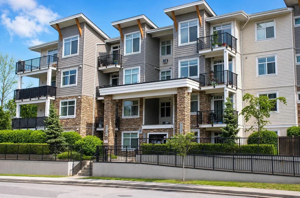 310 19940 BRYDON CRESCENT, Langley, BC — Residential for Sale - Main Photo