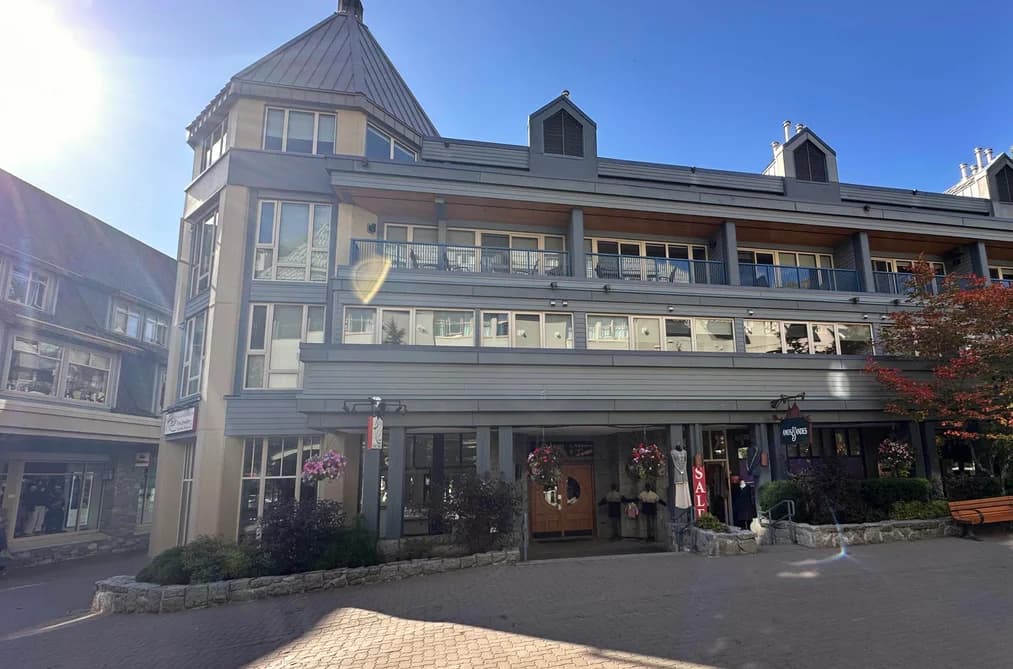 310 (3) 4321 VILLAGE GATE BOULEVARD, Whistler, BC — Residential for Sale - Main Photo