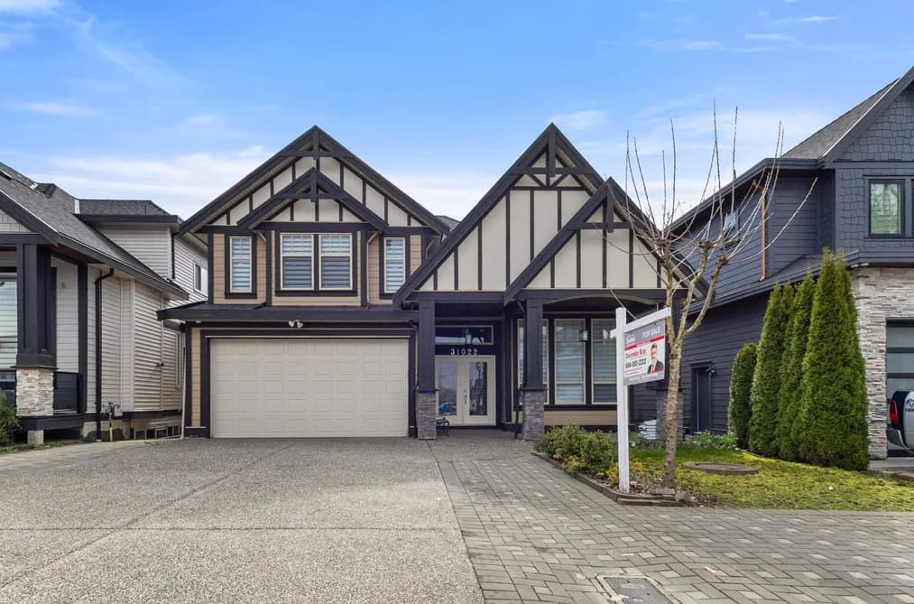 31022 HEADWATER PLACE, Abbotsford, BC — Residential for Sale - Main Photo