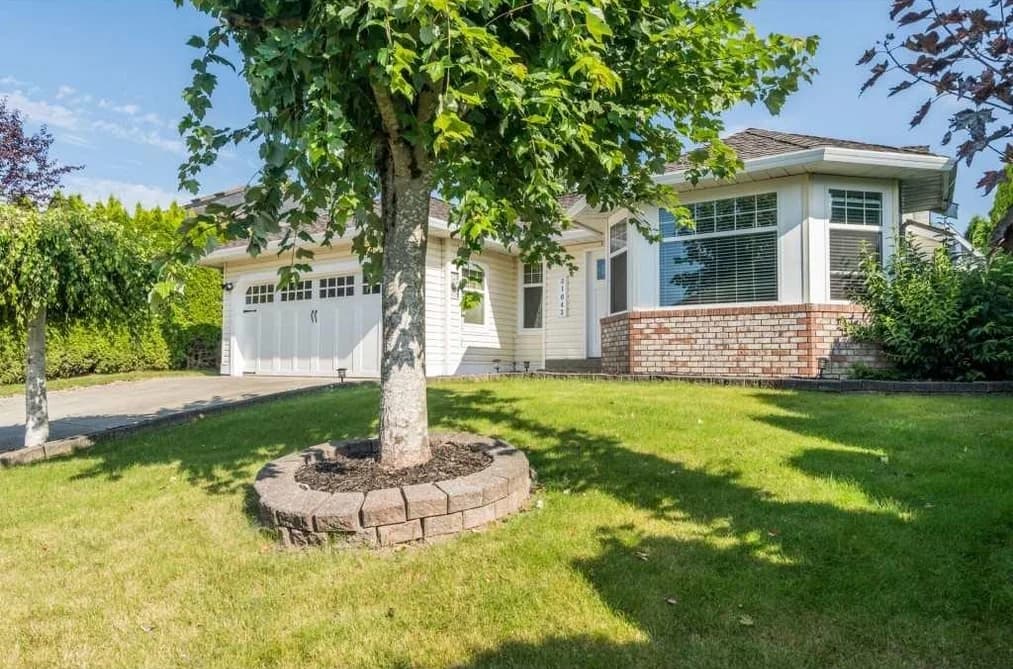 31043 UPPER MACLURE ROAD, Abbotsford, BC — Residential for Sale - Main Photo