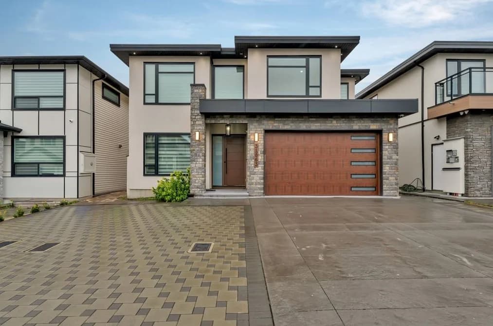 31063 N DEERTRAIL DRIVE, Abbotsford, BC — Residential for Sale - Main Photo