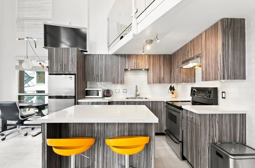 311 1 E CORDOVA STREET, Vancouver, BC — Residential for Sale - Photo 2