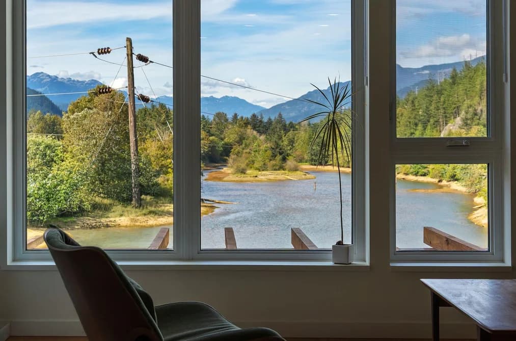 311 1500 SCOTT CRESCENT, Squamish, BC — Residential for Sale - Photo 2