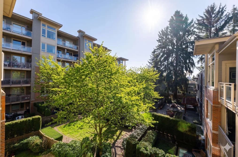 311 159 W 22ND STREET, North Vancouver, BC — Residential for Sale - Photo 2