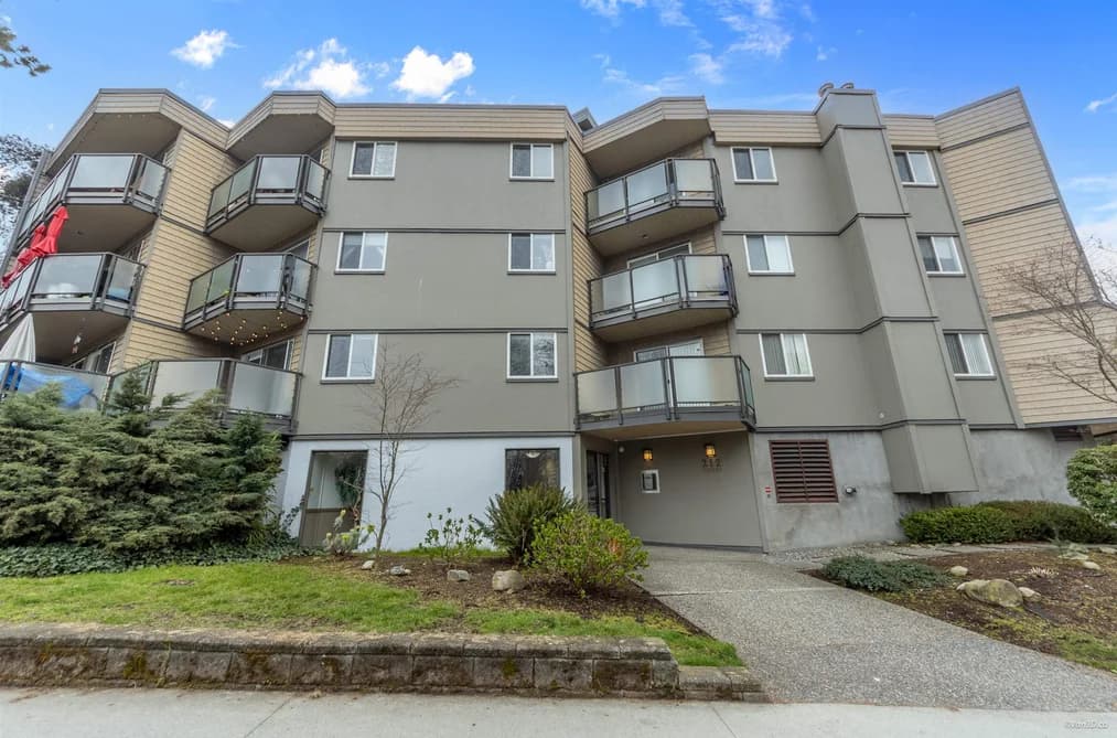311 212 FORBES AVENUE, North Vancouver, BC — Residential for Sale - Photo 2