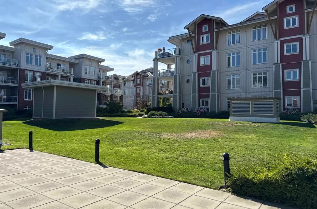 311 4211 BAYVIEW STREET, Richmond, BC — Residential for Sale - Photo 2