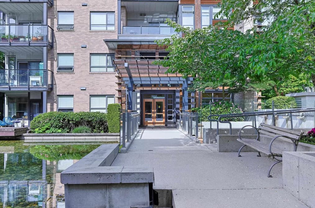 311 5955 IONA DRIVE, Vancouver, BC — Residential for Sale - Photo 2