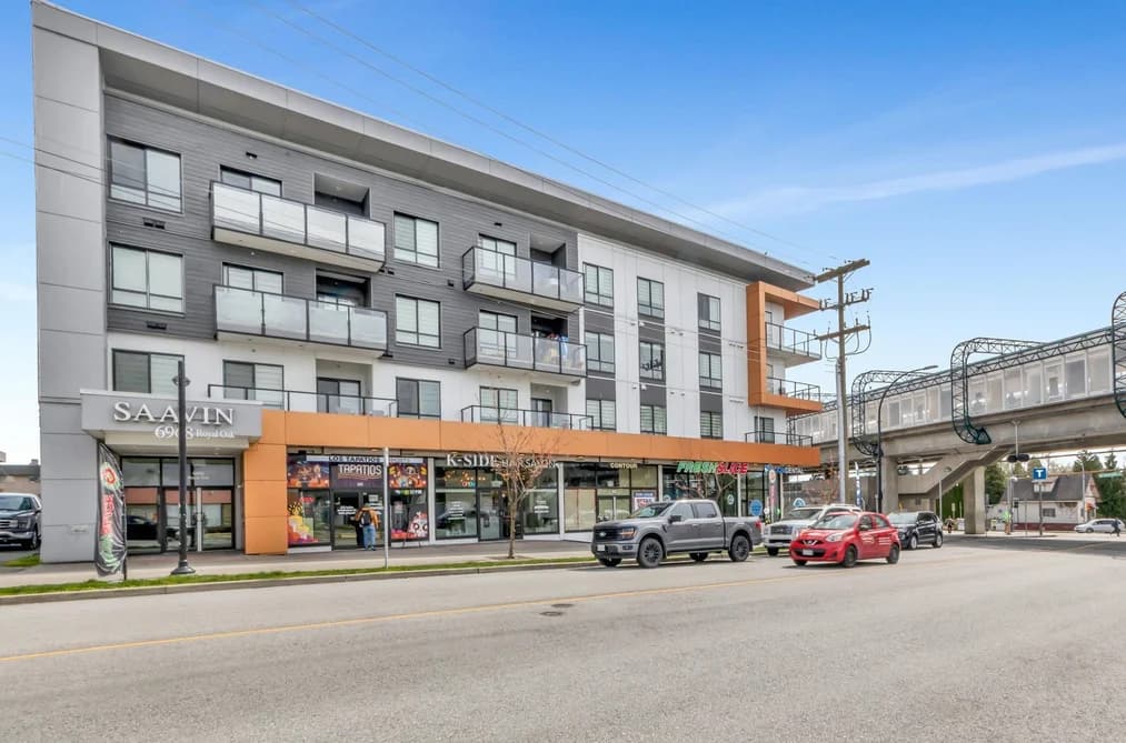 311 6968 ROYAL OAK AVENUE, Burnaby, BC — Residential for Sale - Main Photo