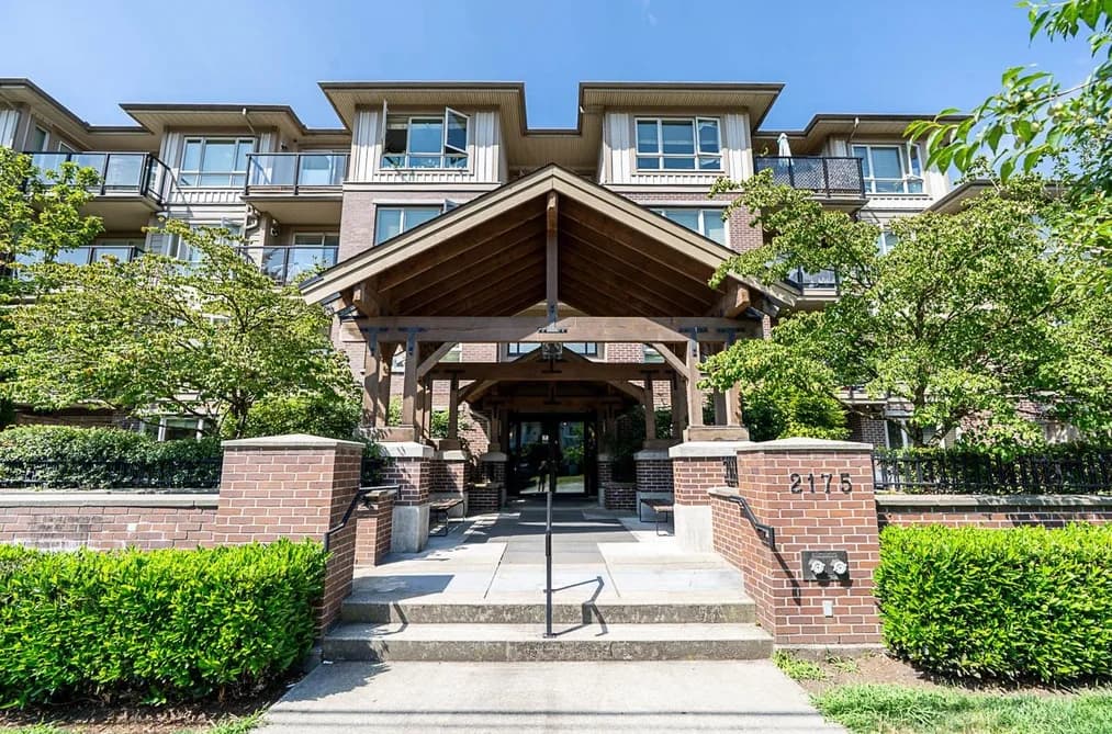 312 2175 FRASER AVENUE, Port Coquitlam, BC — Residential for Sale - Photo 2