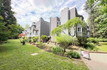 Condo for sale at 312 9880 Manchester Drive Burnaby British Columbia - MLS: R3149585