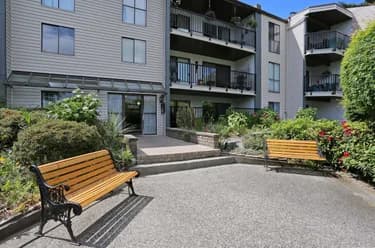 Condo for sale at 312 9952 149 Street Surrey British Columbia - MLS: R3142670
