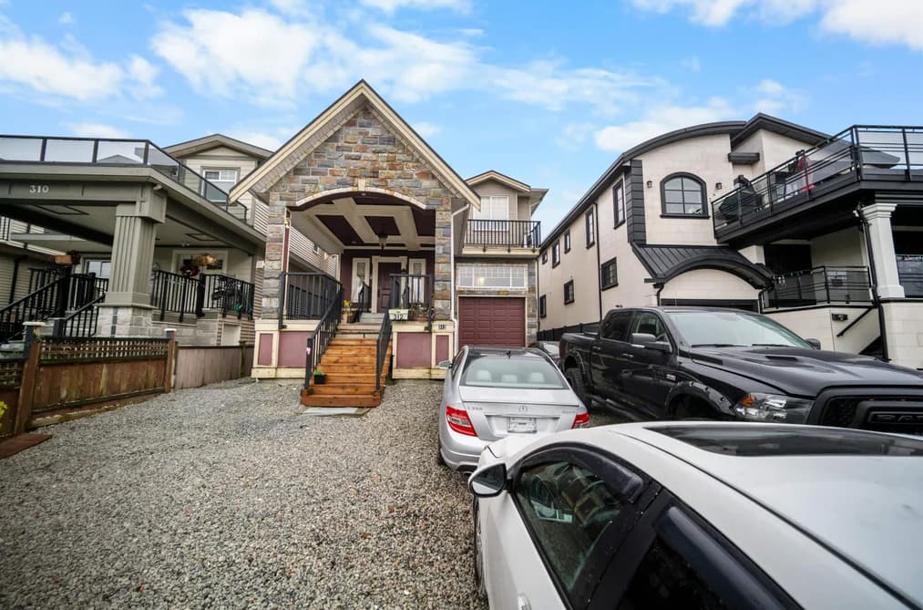 312 JARDINE STREET, New Westminster, BC — Residential for Sale - Photo 2
